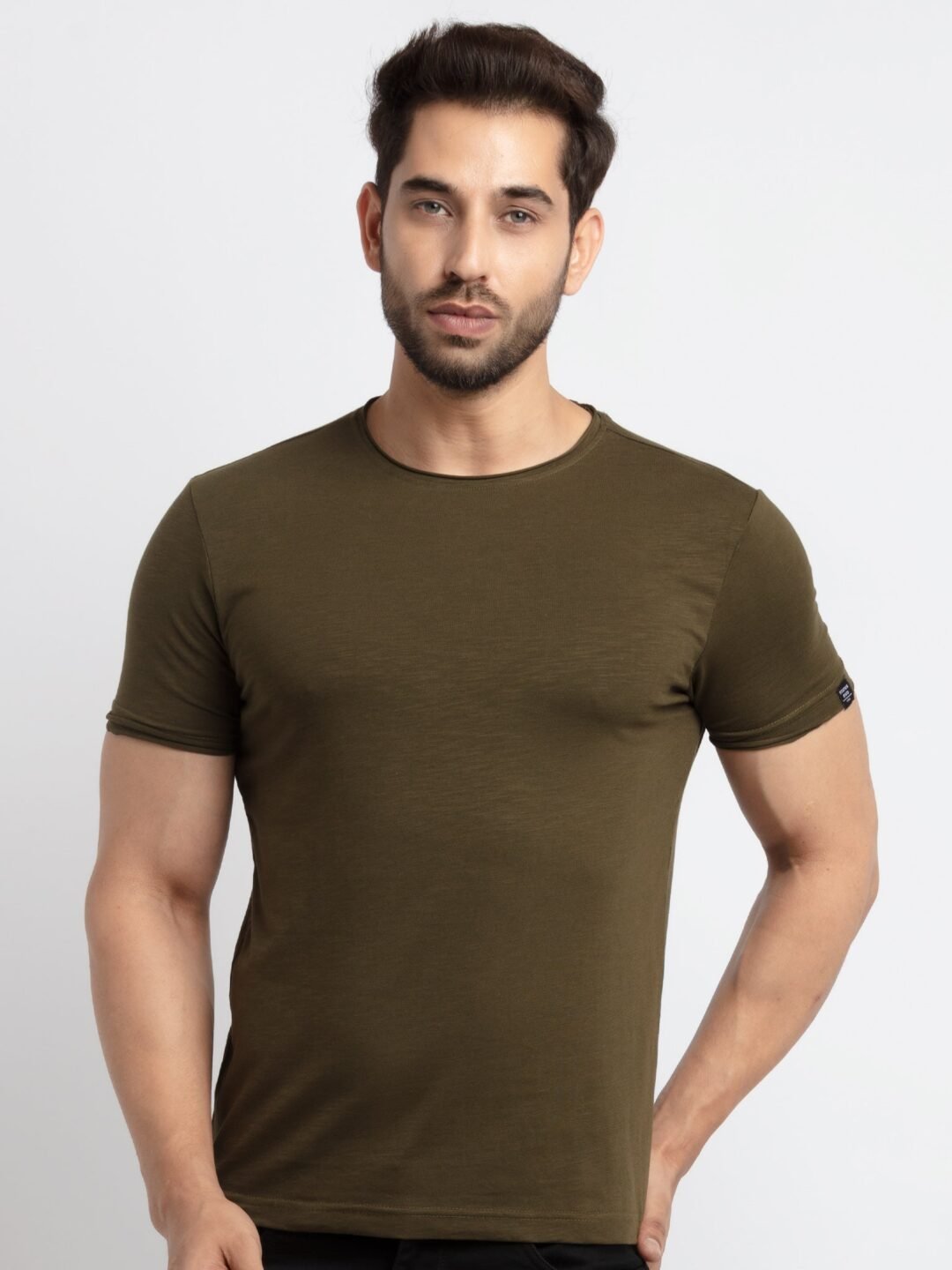 Mens Basic Taperd Fit Round Neck T-Shirt