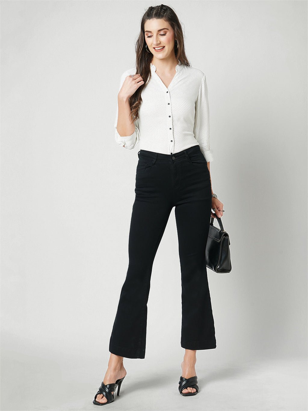 WOMEN HIGH-RISE FLARE JEANS