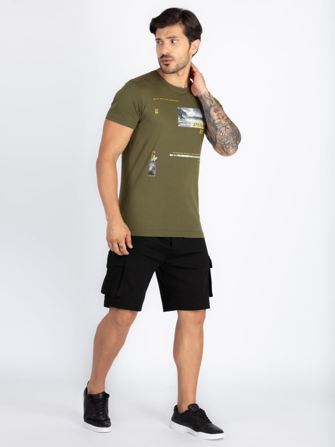 Mens Solid Regular Fit Shorts